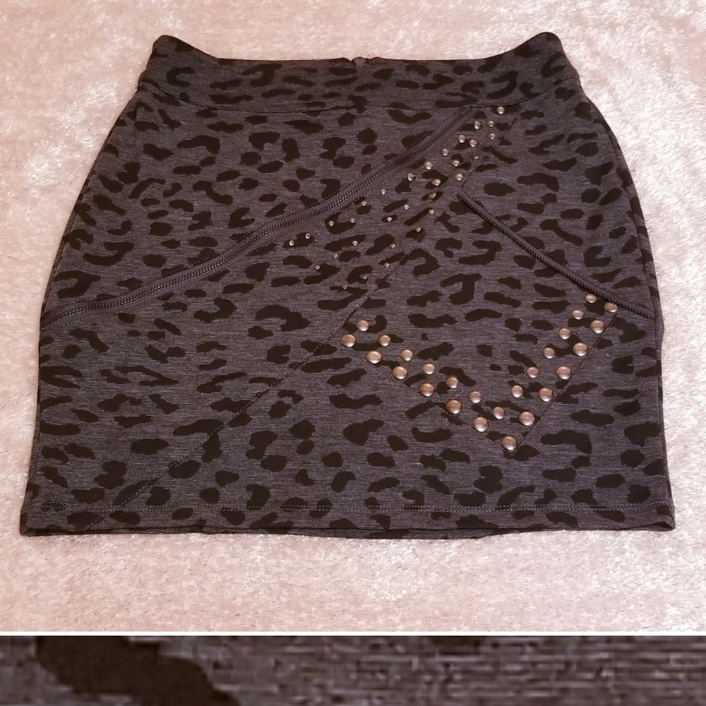 Kardashian Kollection Cheetah Print Mini Skirt - Picture 5 of 7
